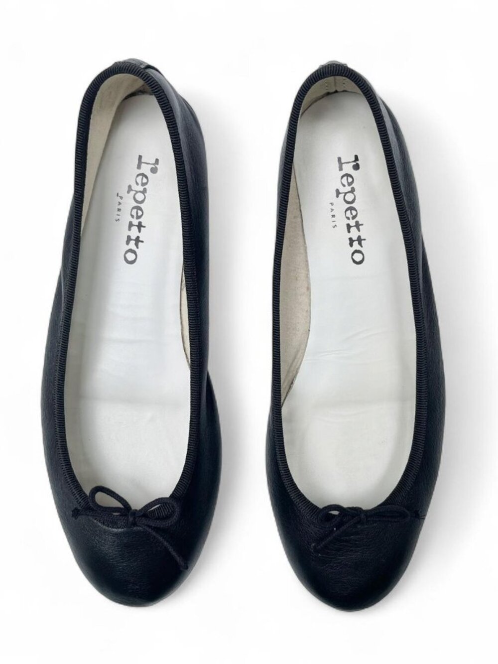 Repetto Cendrillon Leather Ballet Flats in Noir - Size 38 EU/Size 7 US